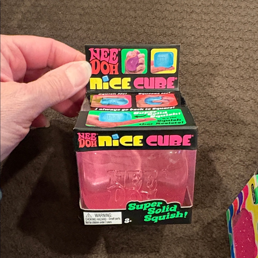 NeeDoh Gumdrop & Nice Cube pink Squish Toys - Set - Picture 2 of 4